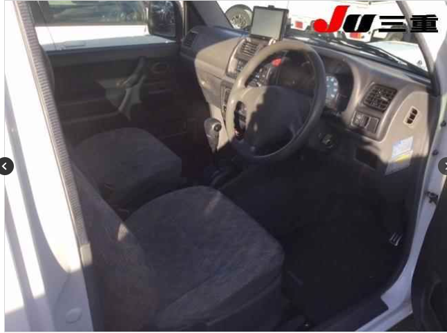 2000 Suzuki Jimny photo 2